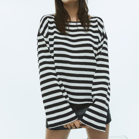 H&M Mesh Top - Picture 2 of 5